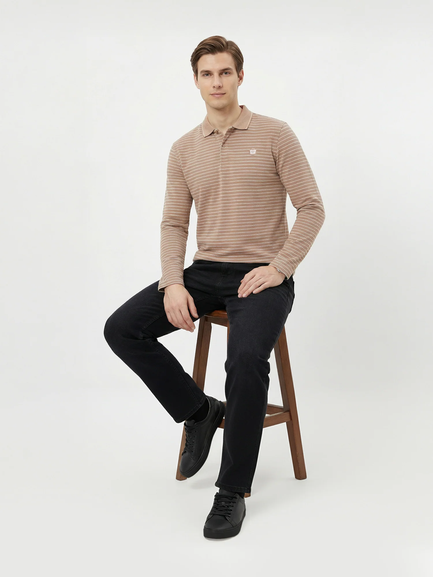 Brown Full Sleeve Winter T-Shirt - Image 6