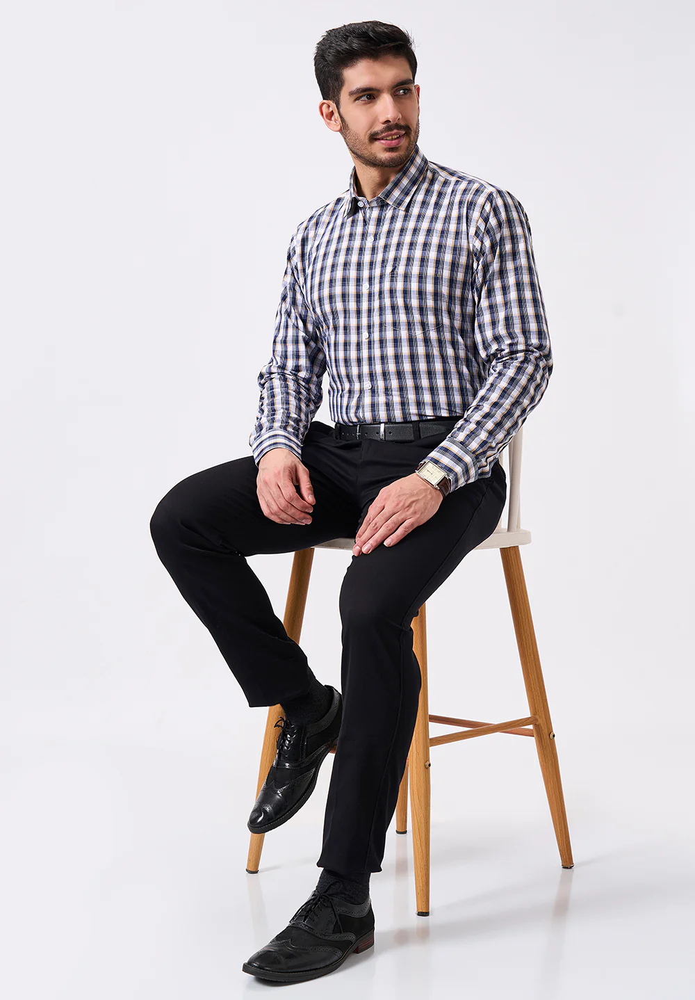 Men Black Slim Fit Formal Shirt - Image 4