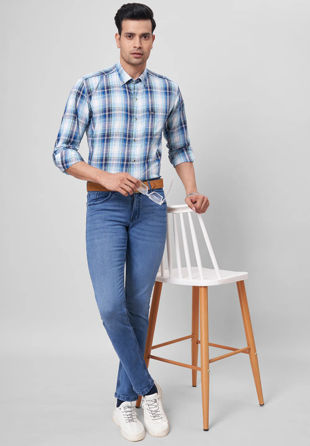 Men Blue Smart Fit Formal Shirt - Image 5