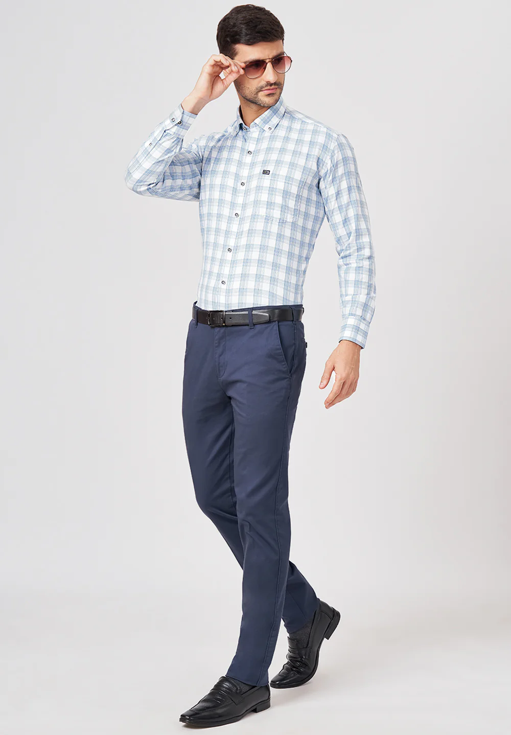 Men Blue Smart Fit Formal Shirt - Image 5
