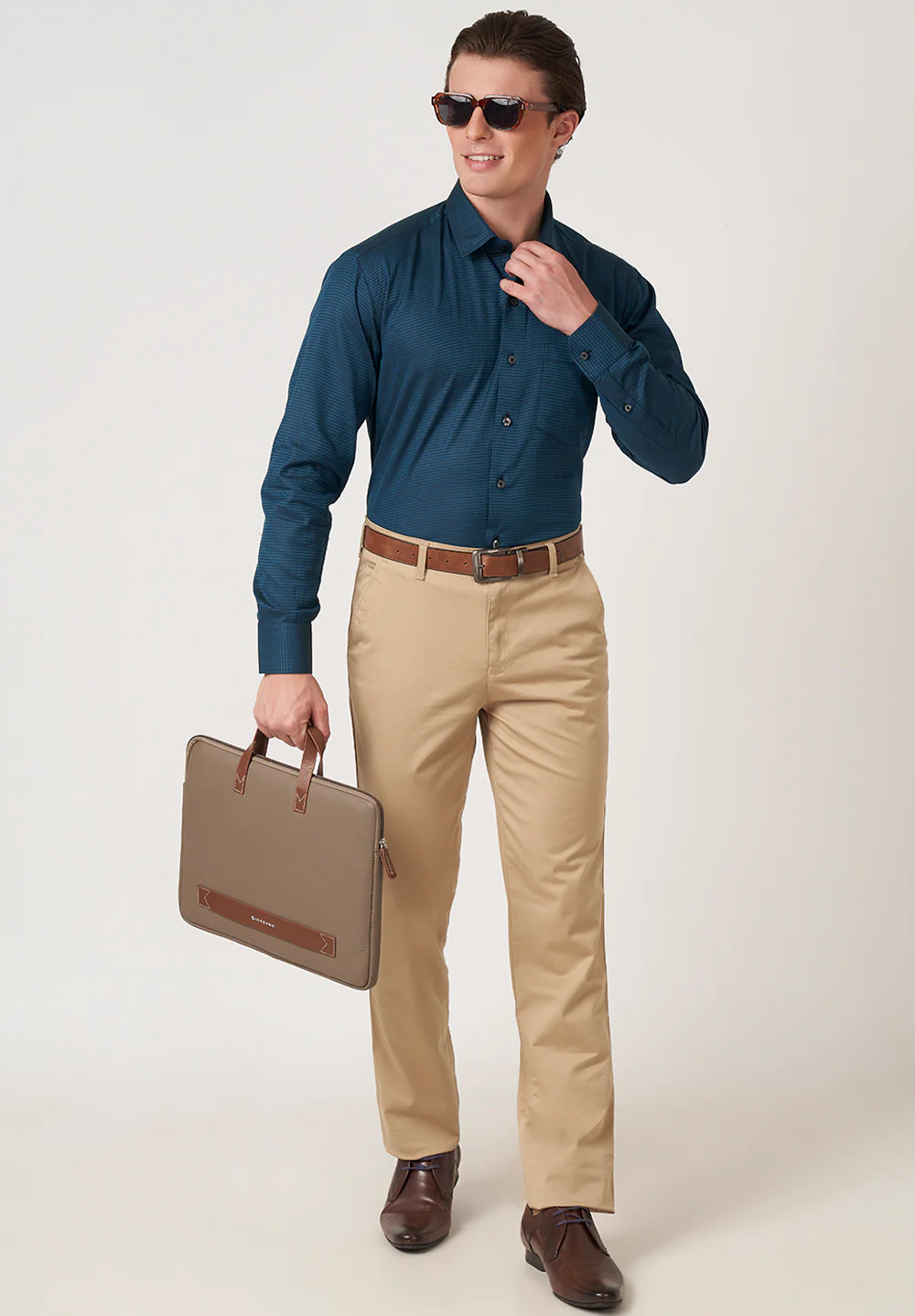 Men Blue Regular Fit Formal Shirt - Image 4