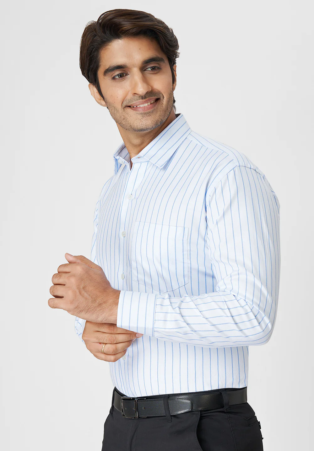Men Blue Regular Fit Formal Shirt - Image 4