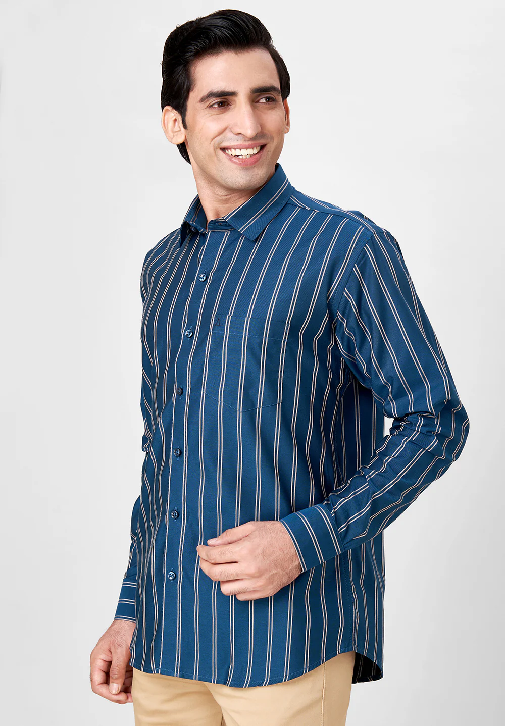 Men Blue Slim Fit Formal Shirt - Image 4