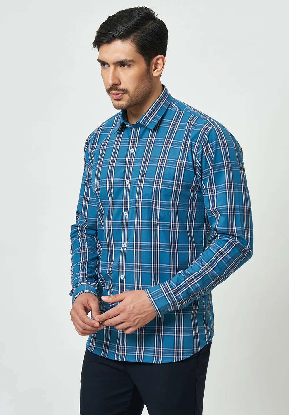 Men Blue Slim Fit Formal Shirt - Image 2