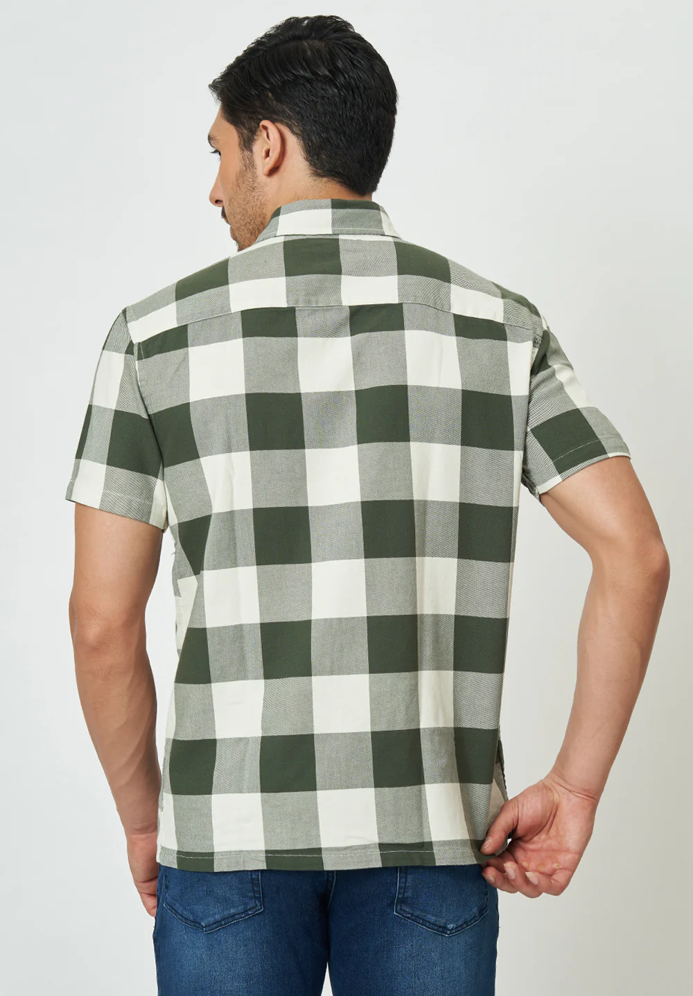 Men Green Checkered Casual Shirt - Image 2