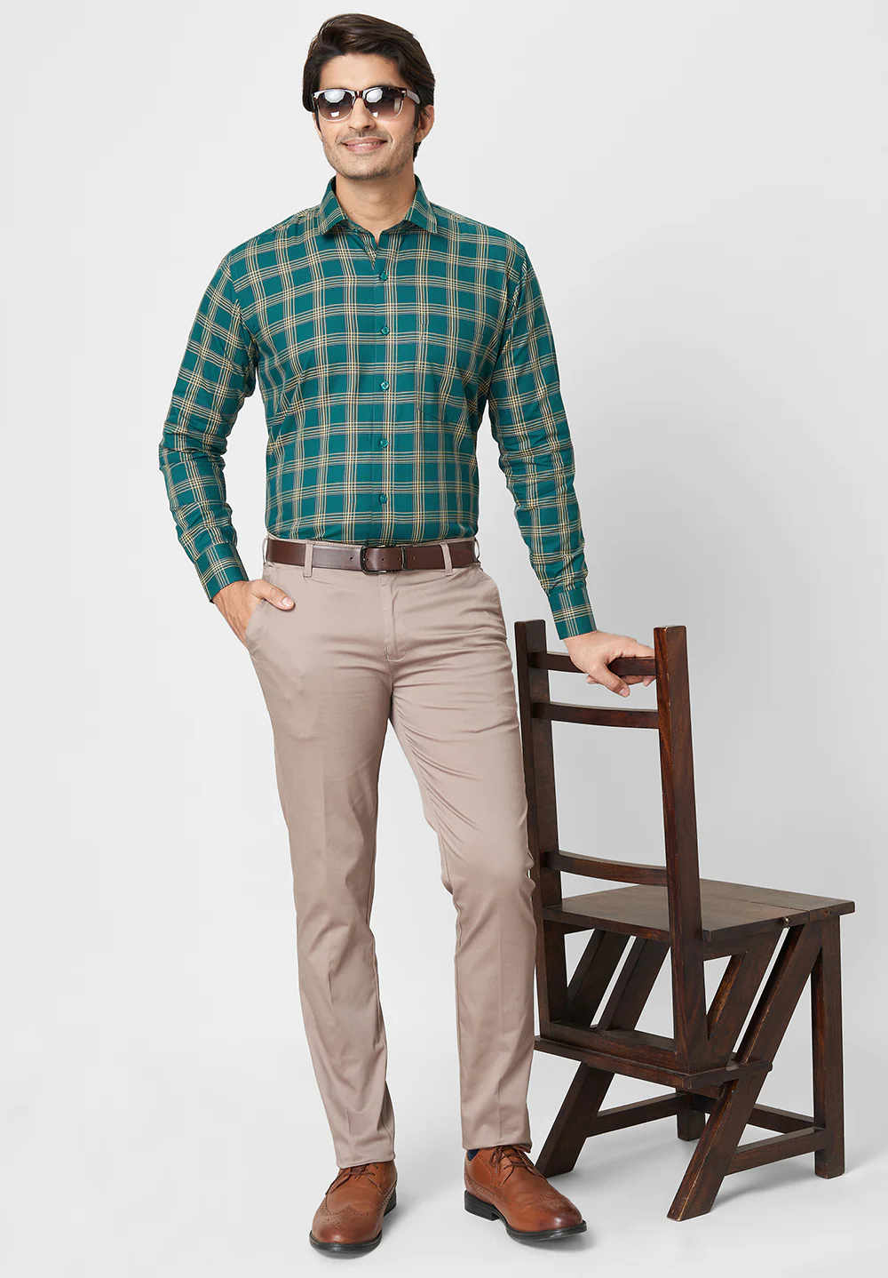 Men Green Regular Fit Formal Shirt - Image 5