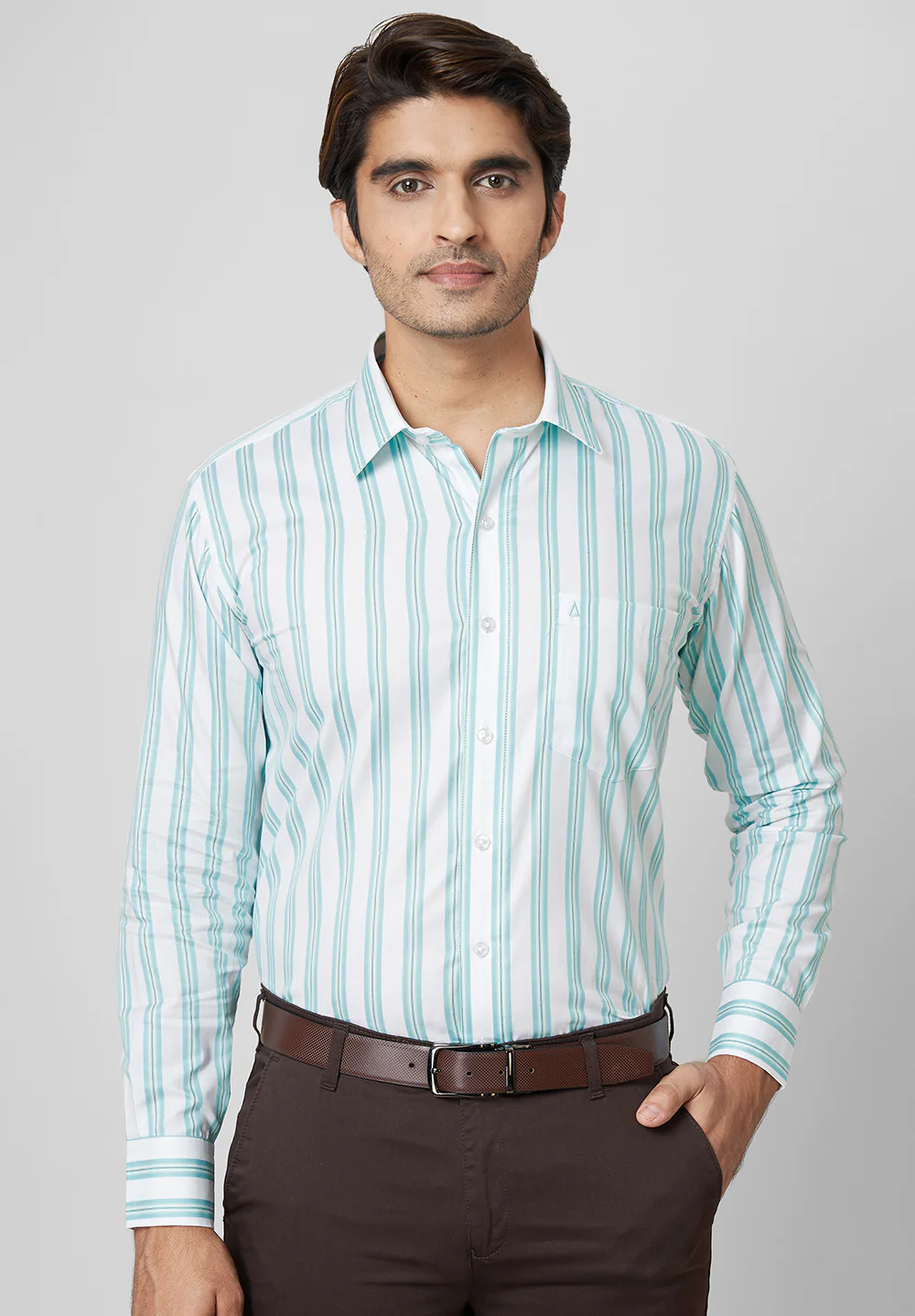 Men Green Regular Fit Formal Shirt