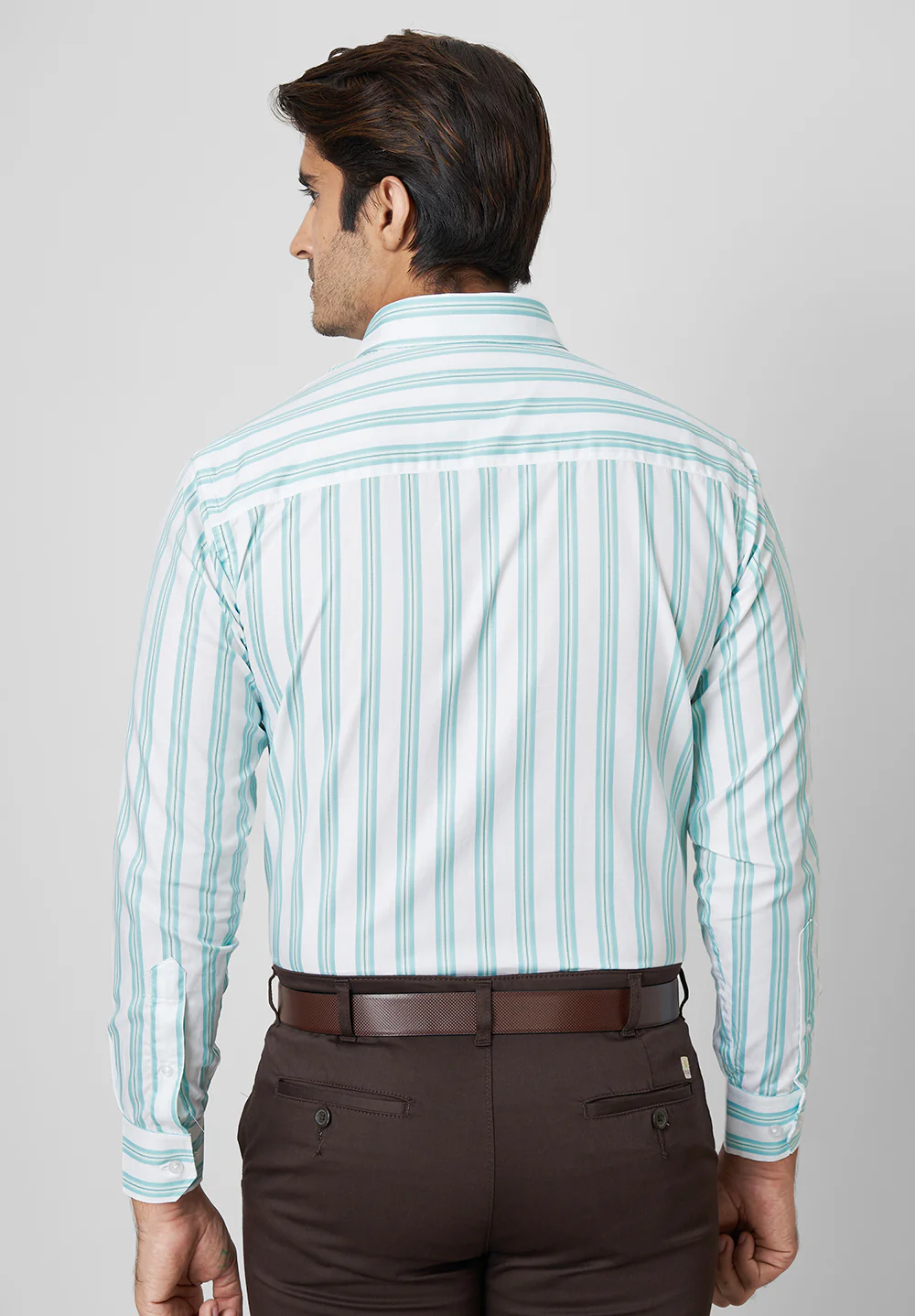 Men Green Regular Fit Formal Shirt - Image 2