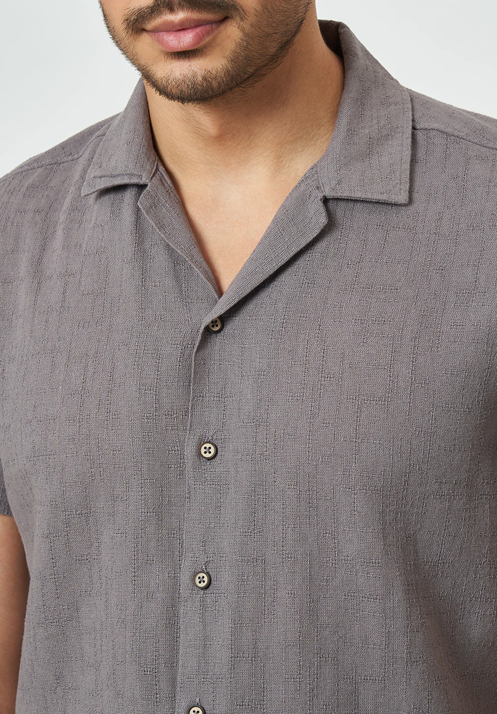 Men Grey Textured Casual Shirt - Image 5