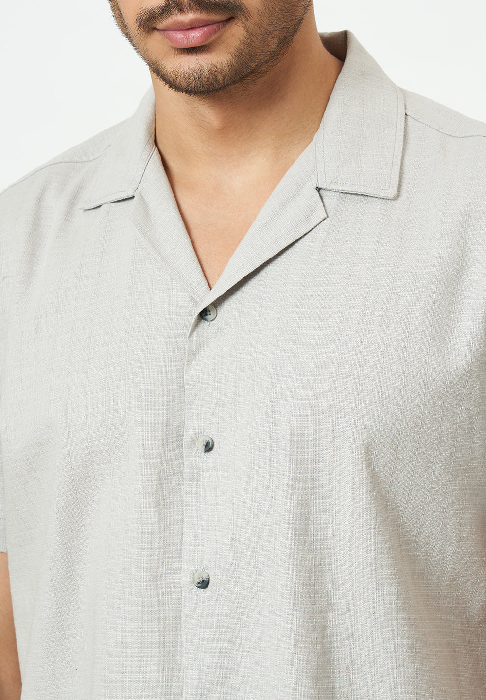 Men Light Grey Solid Casual Shirt - Image 3