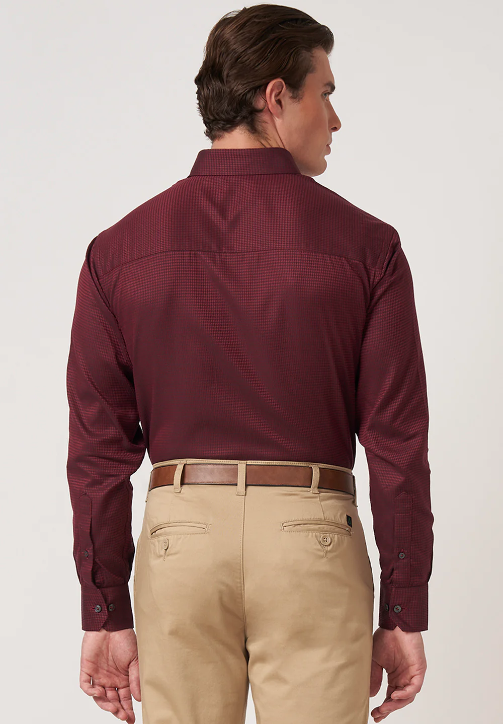 Men Maroon Regular Fit Formal Shirt - Image 2