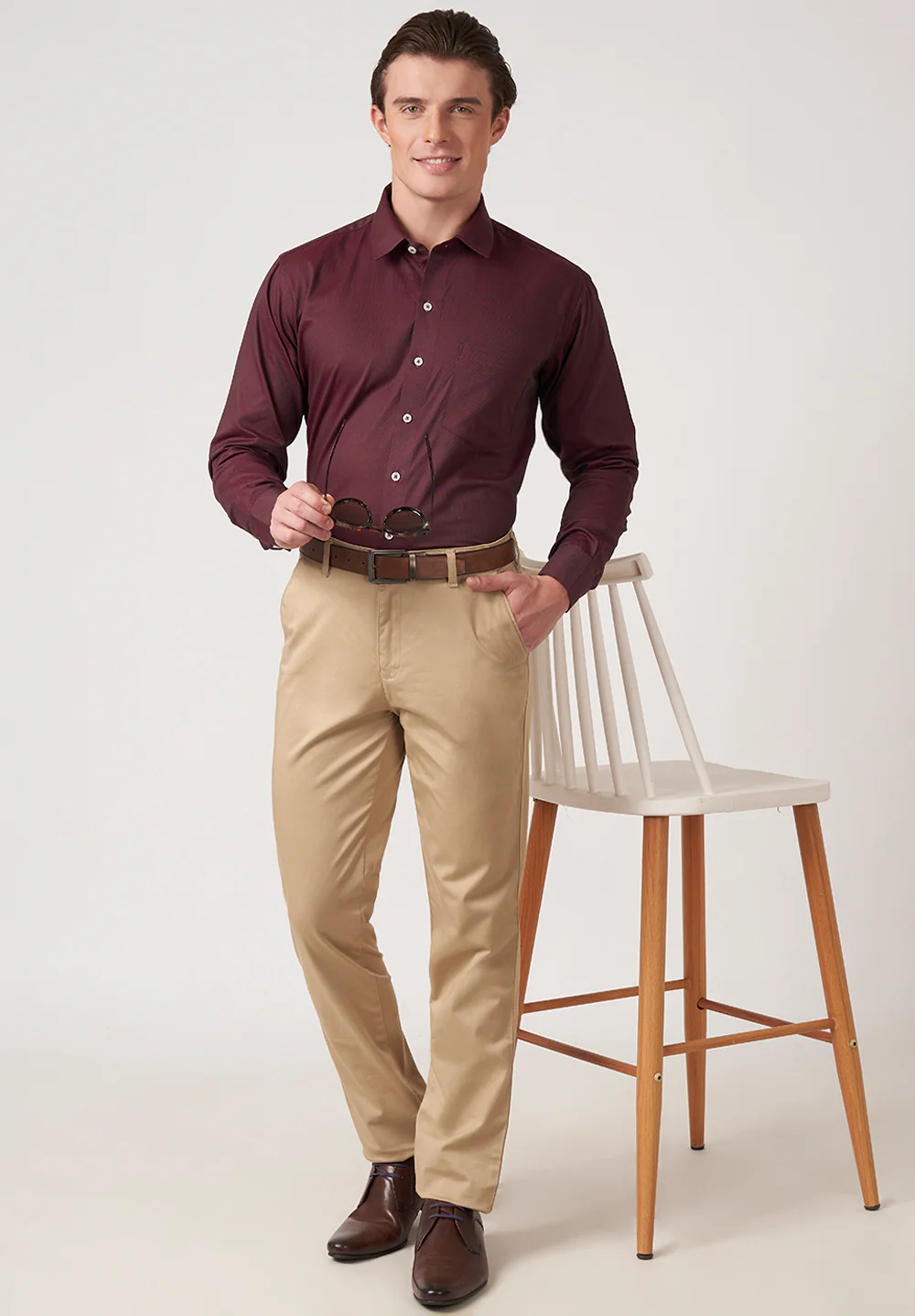 Men Maroon Regular Fit Formal Shirt - Image 5