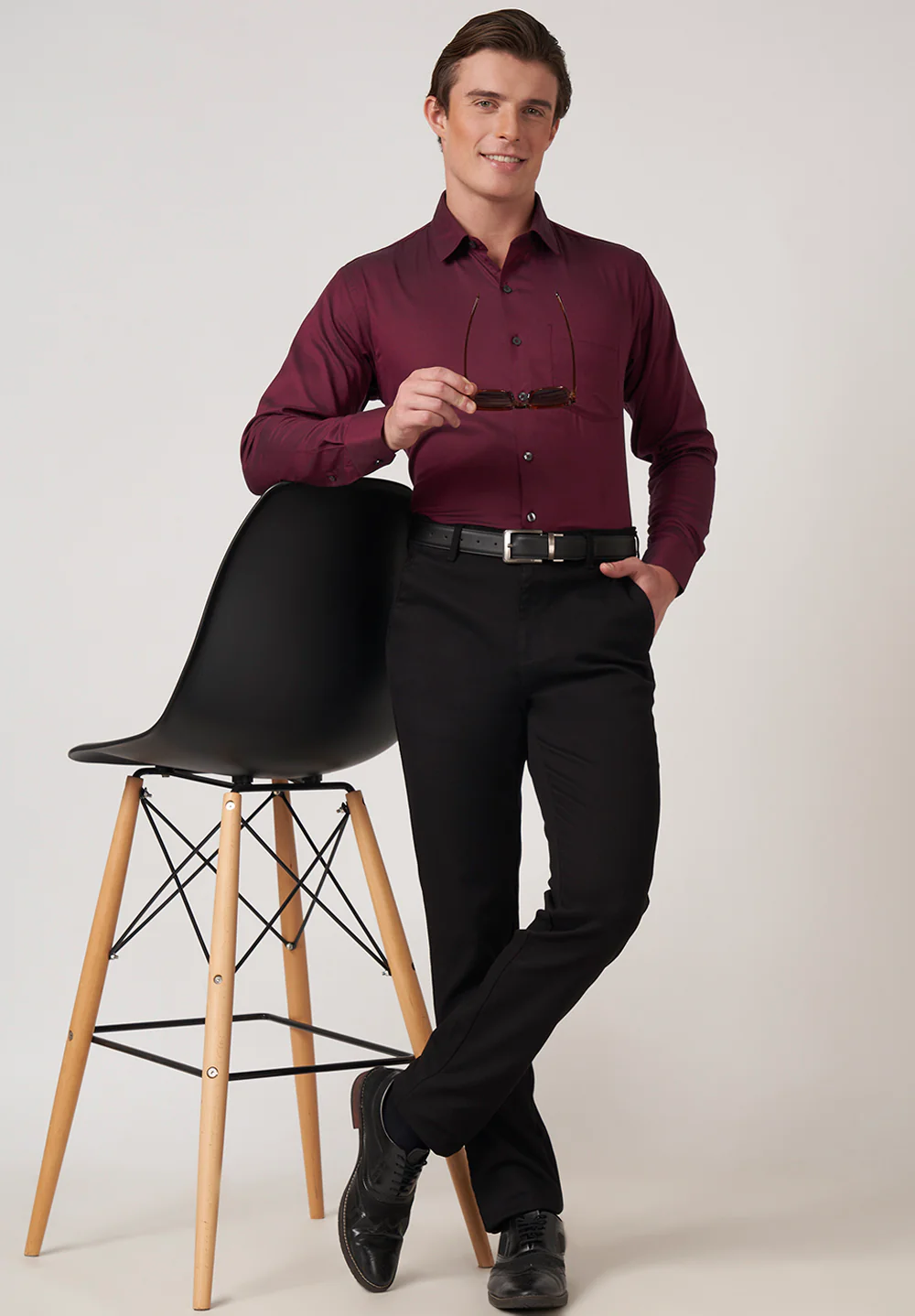 Men Maroon Slim Fit Formal Shirt - Image 4