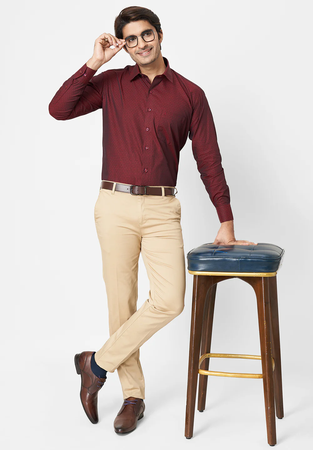 Men Red Regular Fit Formal Shirt - Image 4