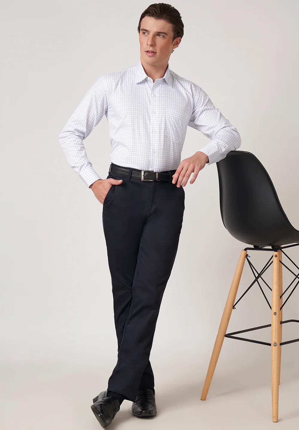 Men White Regular Fit Formal Shirt - Image 5
