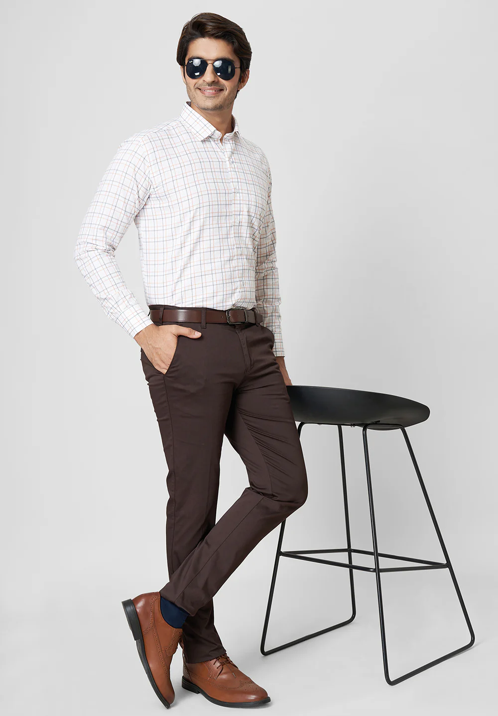 Men White Regular Fit Formal Shirt - Image 4