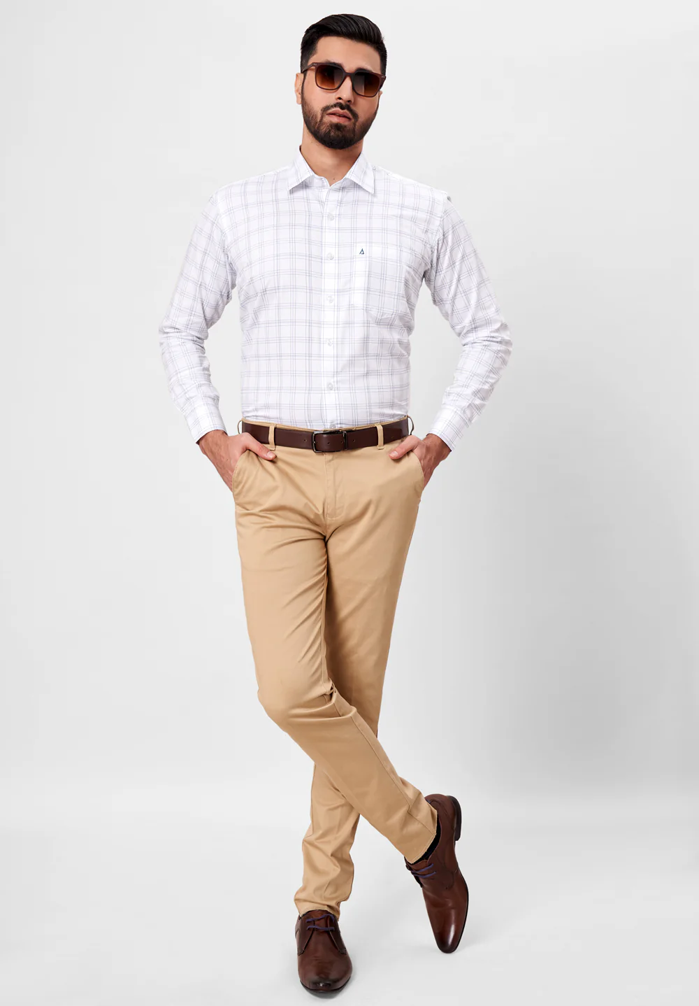 Men White Regular Fit Formal Shirt - Image 4