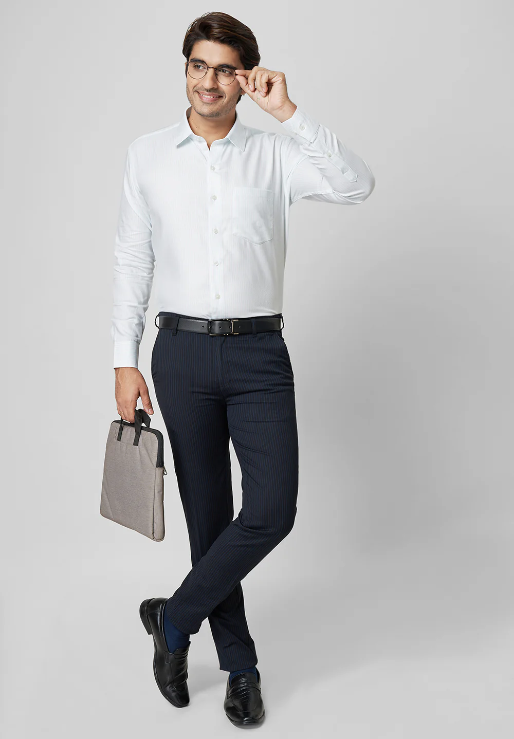 Men White Regular Fit Formal Shirt - Image 5