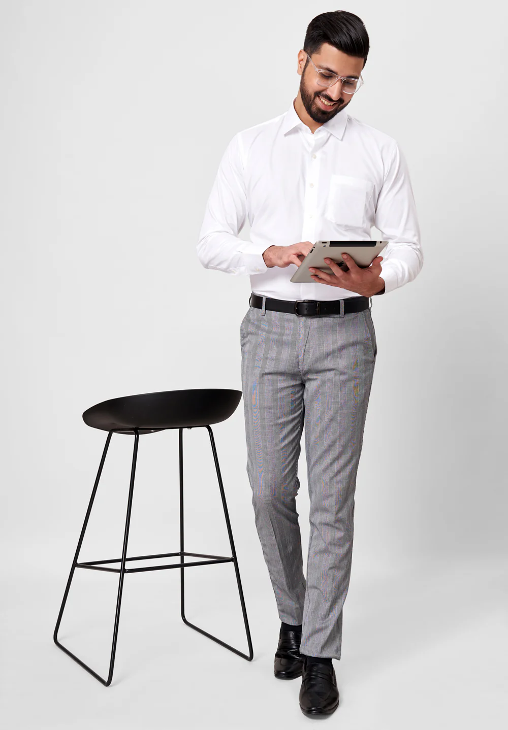 Men White Regular Fit Formal Shirt - Image 4