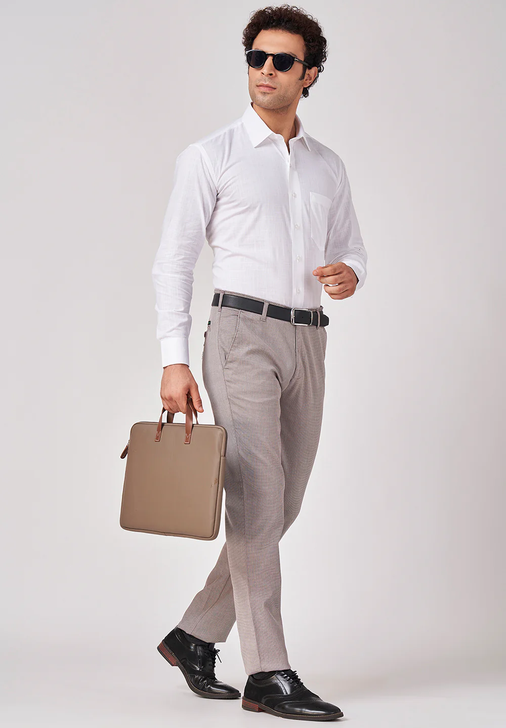 Men White Regular Fit Formal Shirt - Image 5