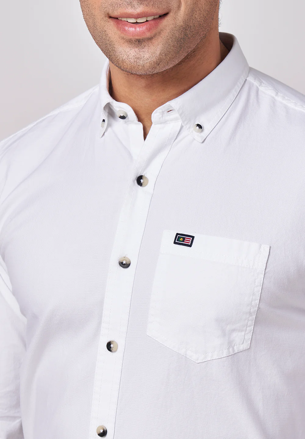 Men White Slim Fit Formal Shirt - Image 4