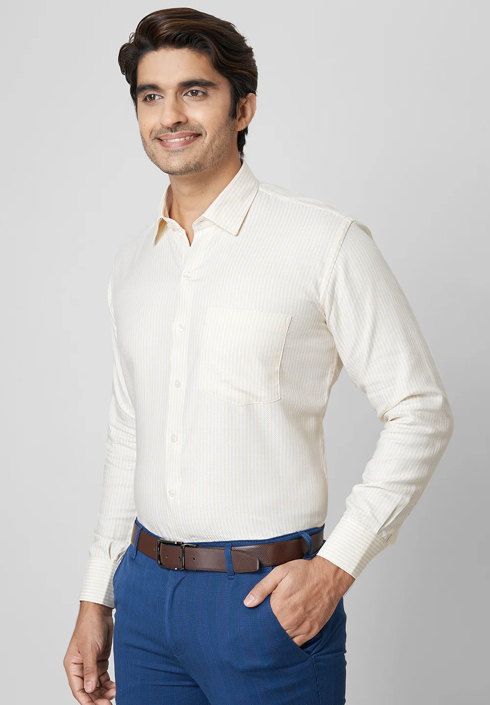 Men Yellow Regular Fit Formal Shirt - Image 2