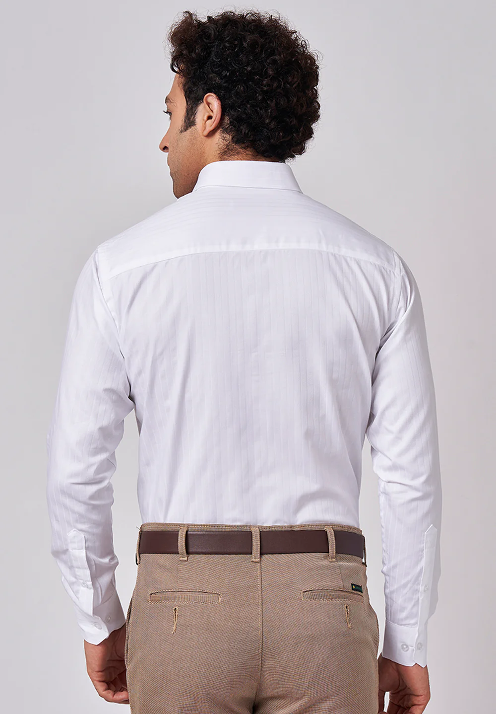 Men White Slim Fit Formal Shirt - Image 3