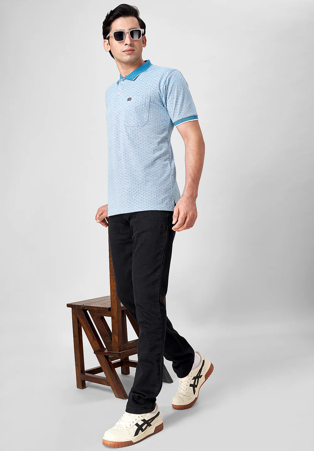 Black Plain Slim Fit Jeans - Image 4