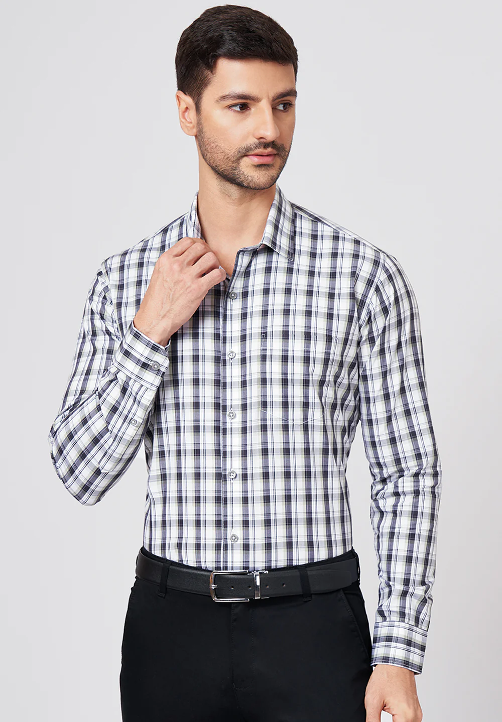 Men Black Slim Fit Formal Shirt