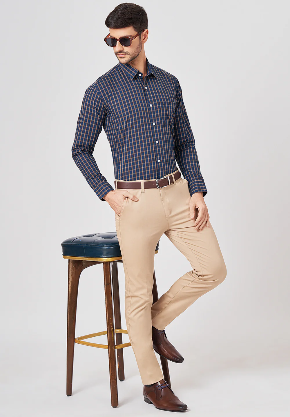 Men Blue Slim Fit Formal Shirt - Image 4