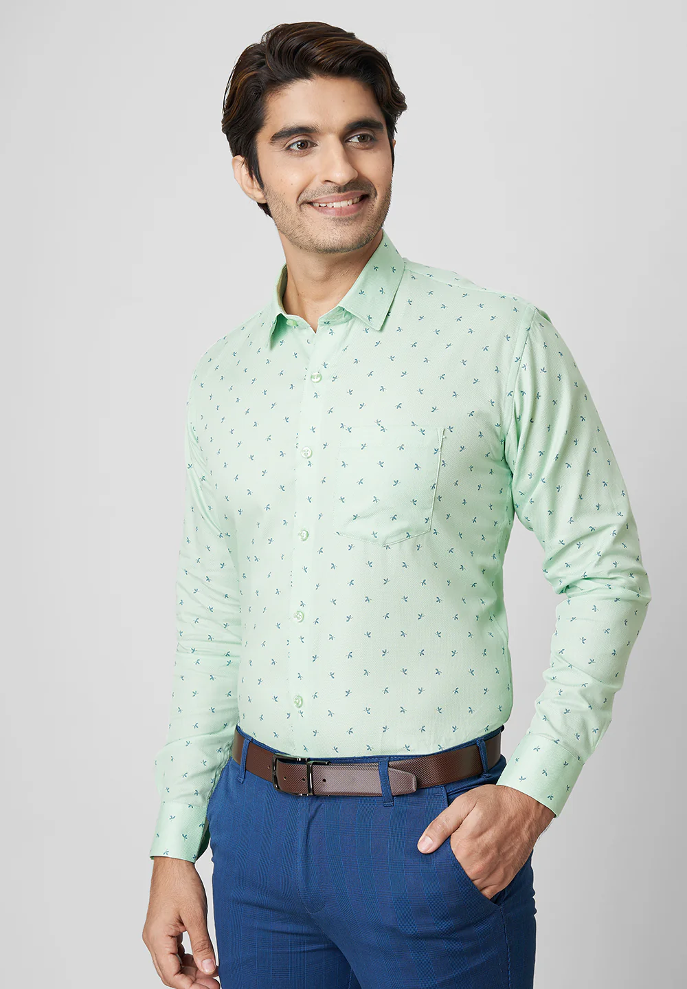 Men Green Slim Fit Formal Shirt