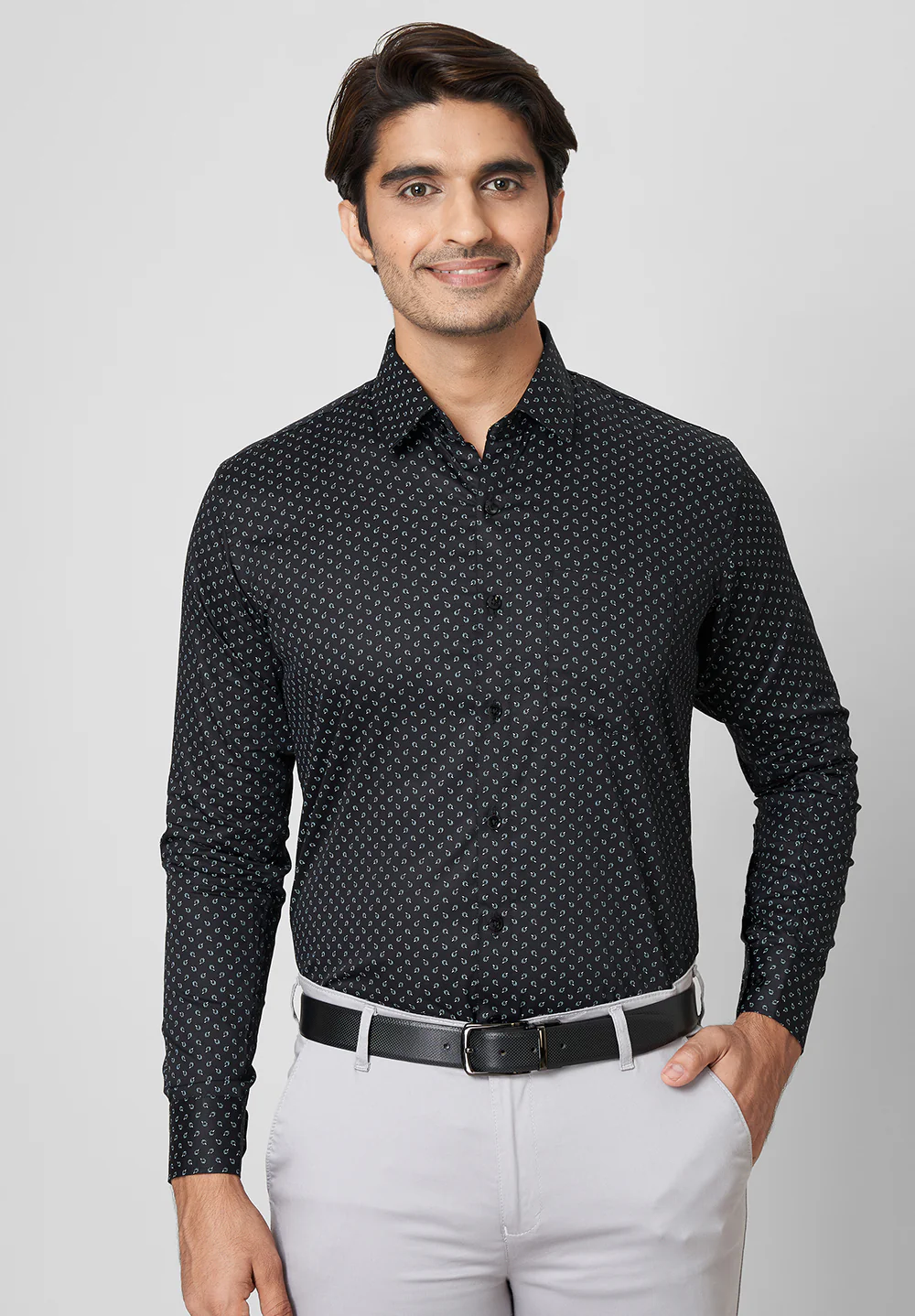 Men Black Slim Fit Formal Shirt