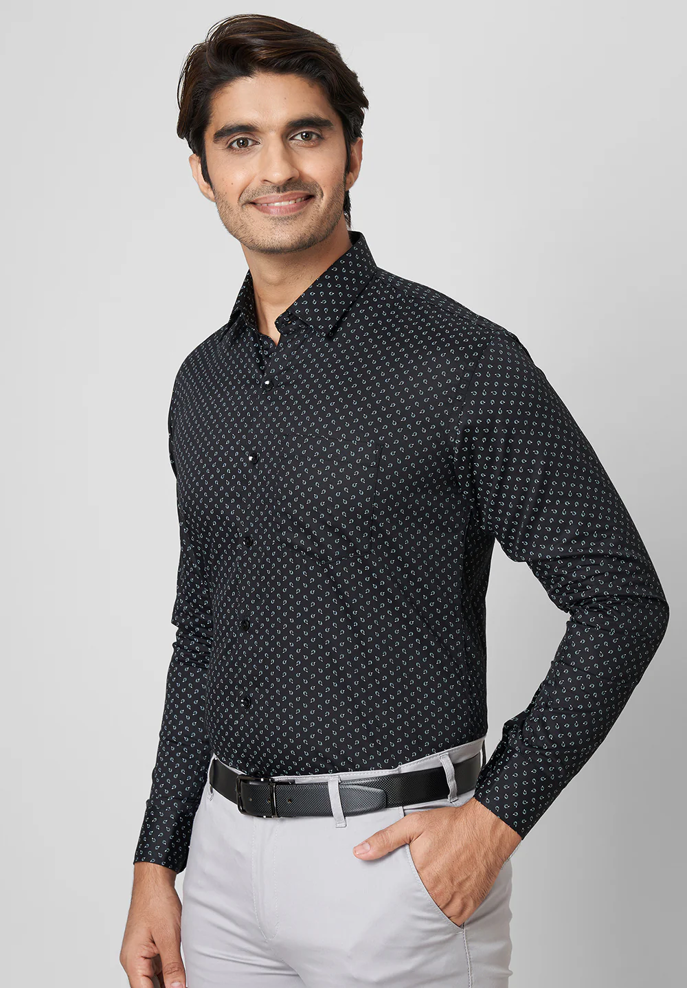 Men Black Slim Fit Formal Shirt - Image 3